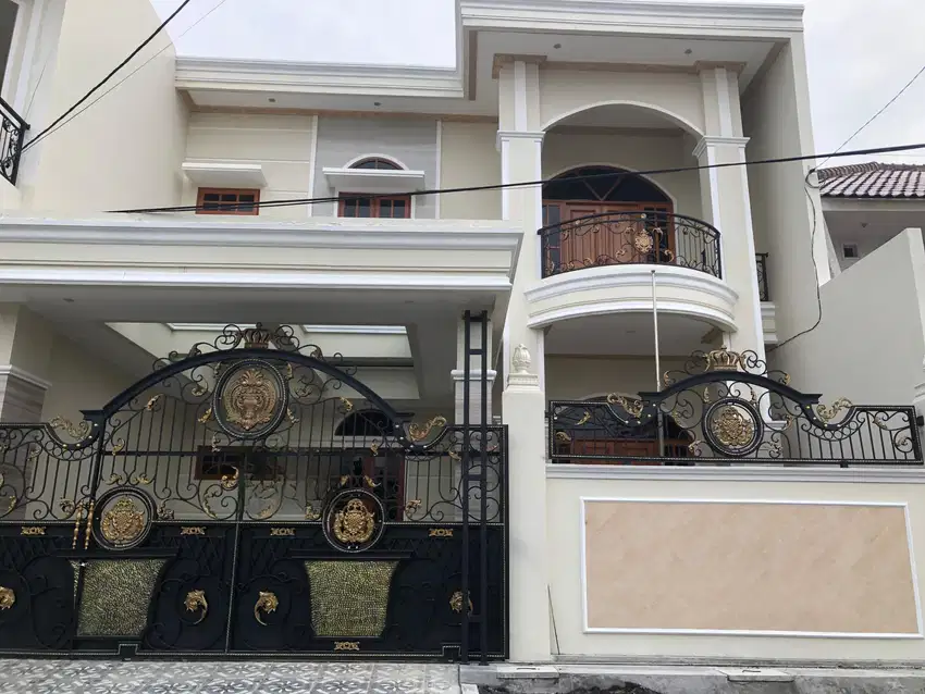 Dijual Rumah Manyar Rejo 2 Lantai