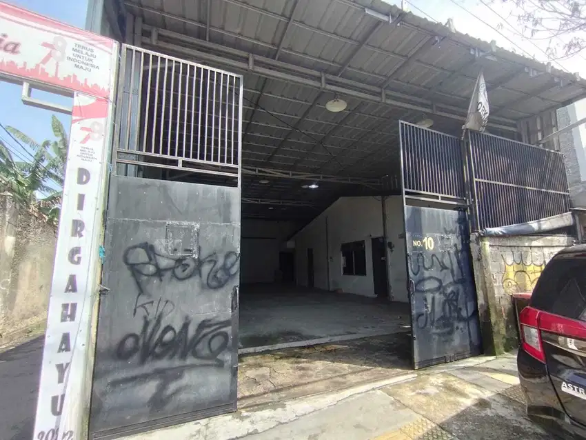 Gudang disewa disewa di pondok kelapa Jakarta timur