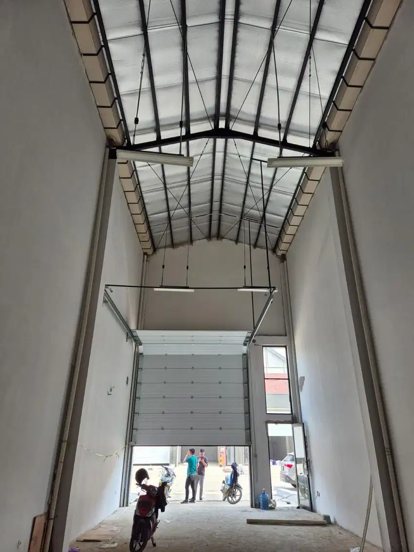 Disewakan Gudang Bizpark Pik2  Jakarta Tangerang