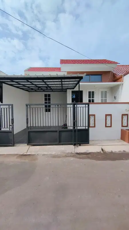 Rumah Baru Siap Huni di Villa Pamulang