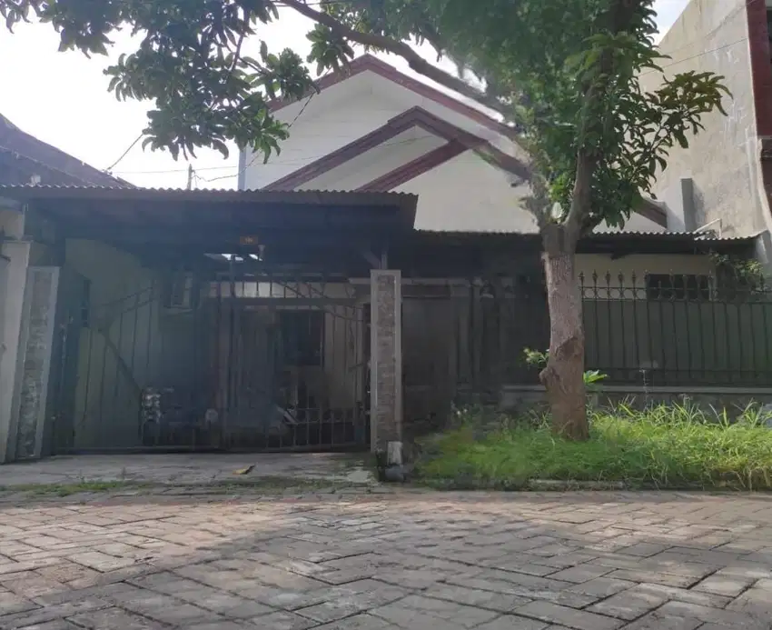 RUMAH DEKAT MERR HARGA TERJANGKAU,SIAP HUNI