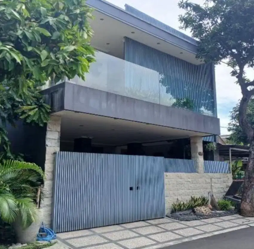 Rumah Bagus Dan Mewah Harga terbaik di Gayungan Surabaya