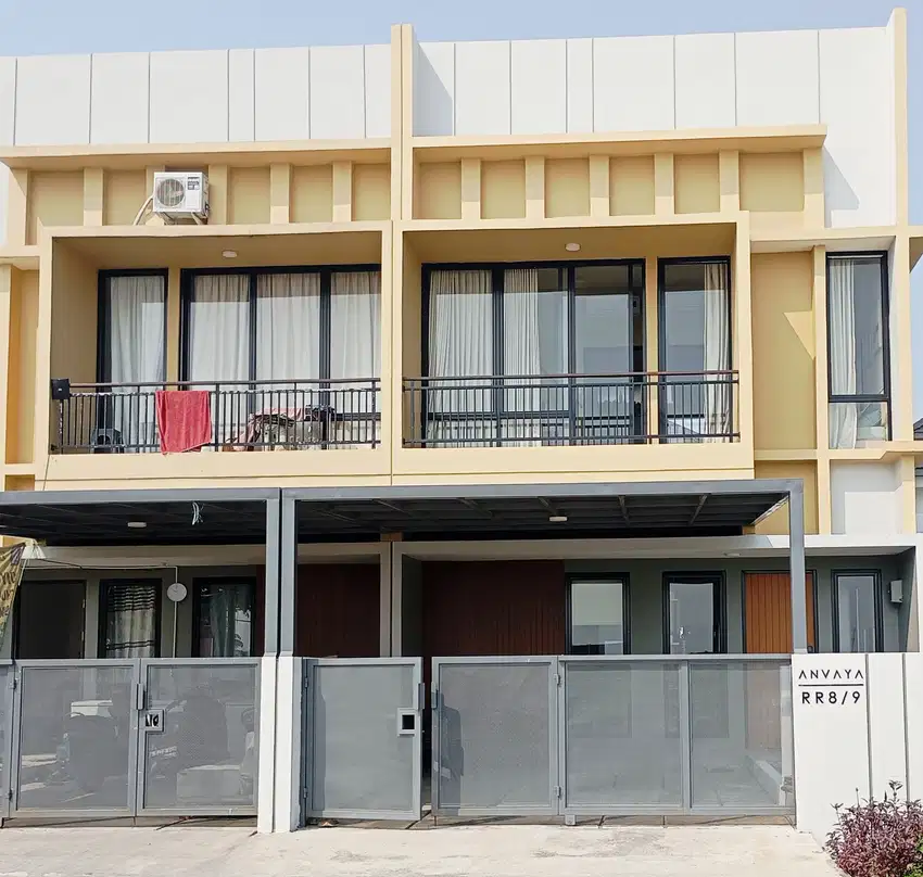 Rumah 2 Lantai keren Banyak Bonusnya di Dharmawangsa Resident