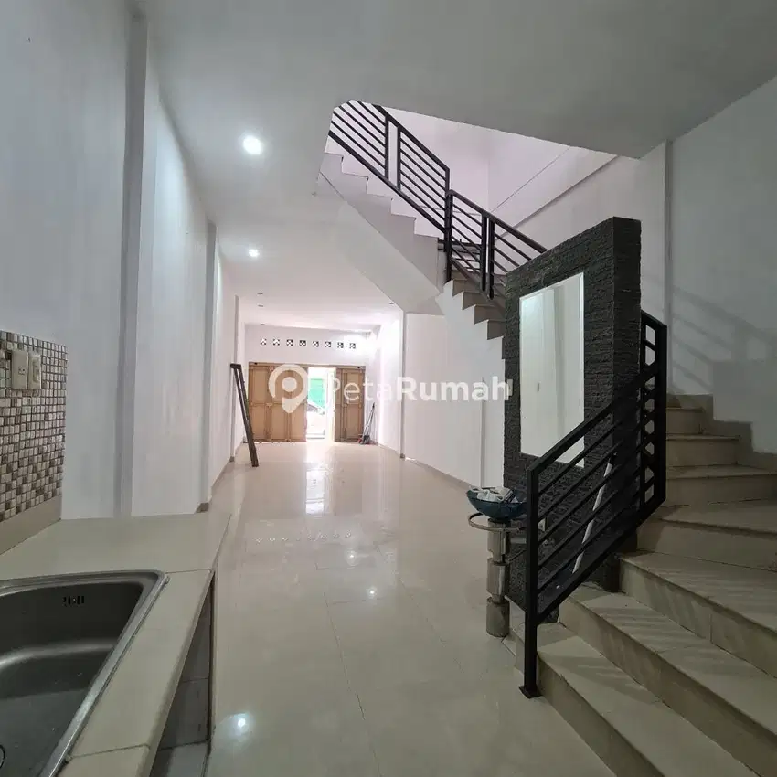 Dijual RUMAH JALAN TRITURA KOMPLEK TRITURA MAS