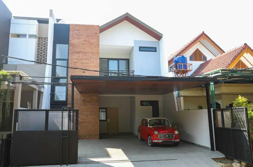 Rumah 2 Lantai Graha Raya Graha Raya BOUGENVILLE Tangerang