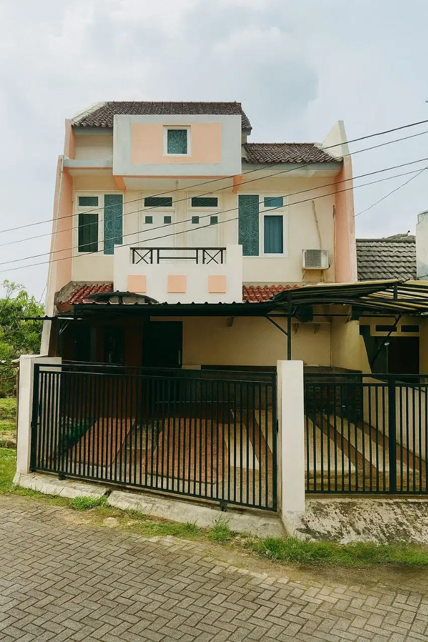 RUMAH 3LT SIAP HUNI DI KAV DKI PONDOK KELAPA DUREN SAWIT JAKARTA TIMUR