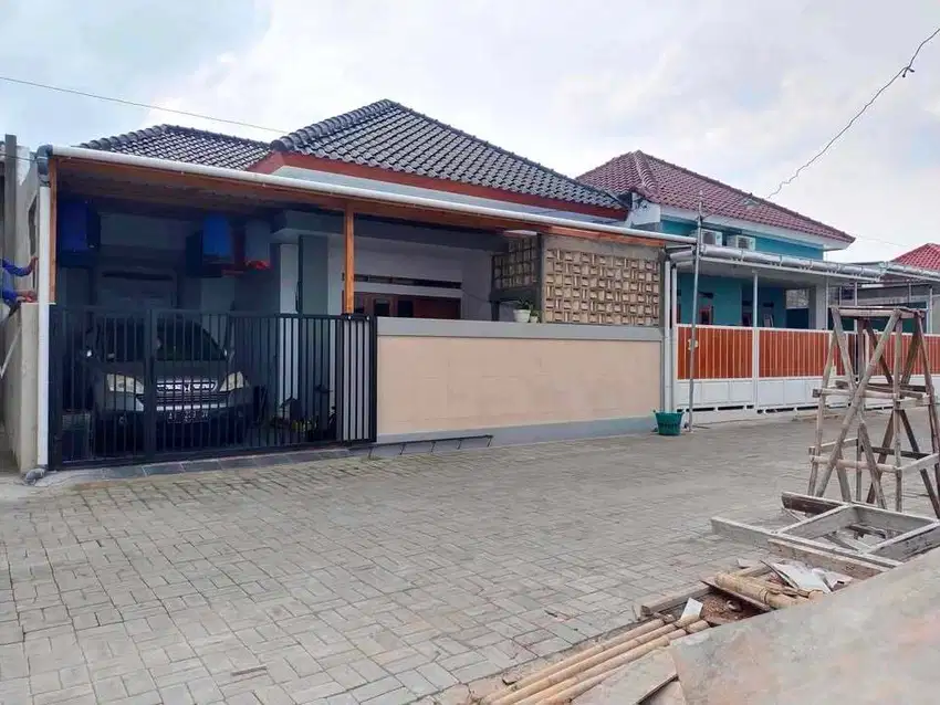 Dijual rumah minimalis lokasi ngebrak gentan