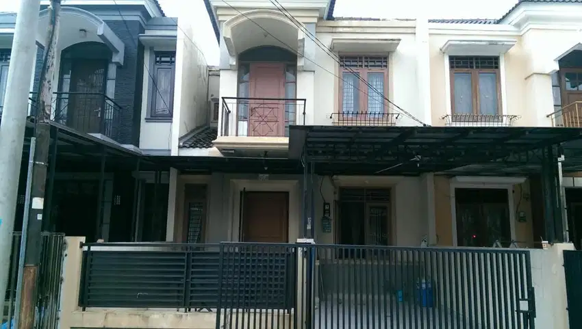 Disewakan rumah mutiara taman palem cengkareng