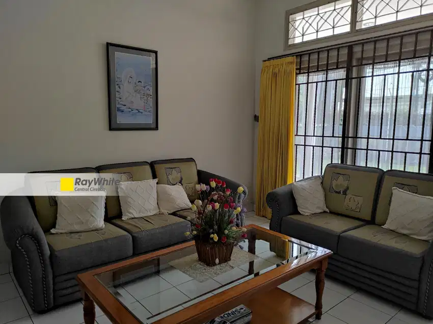 Rumah Siap Huni Asri Di Pusat Sayap Veteran Kota Bandung