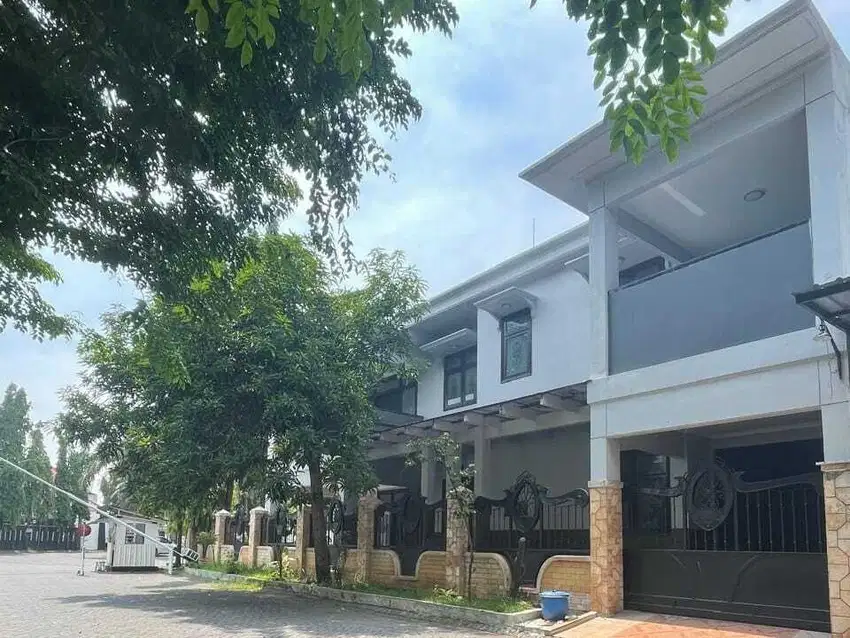 dijual rumah secondary Mojokerto di royal regency