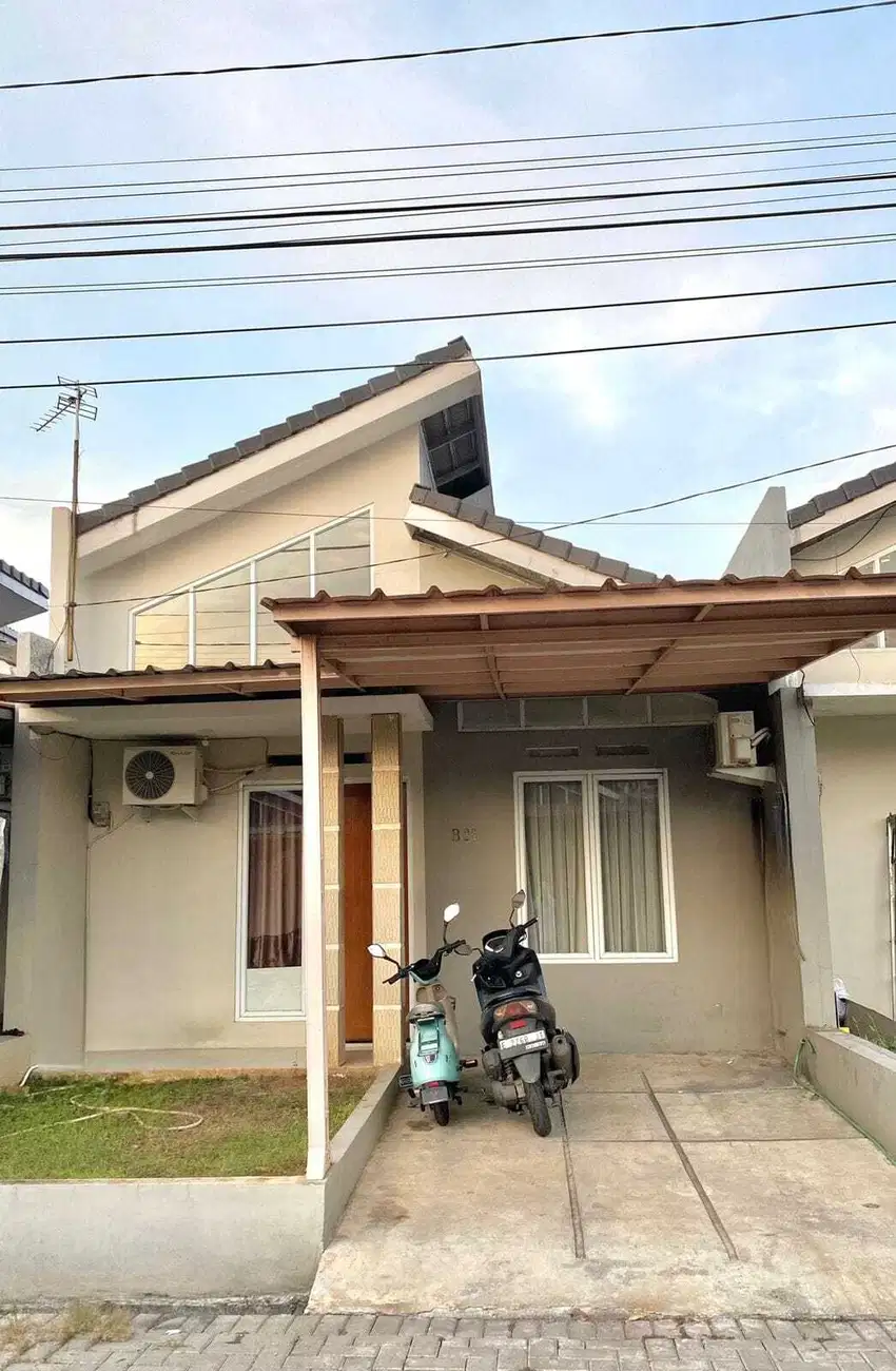 Dijual rumah di kenanga Regency karawang