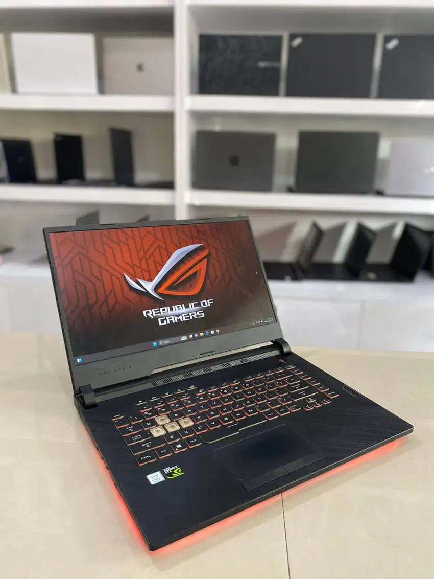 ASUS ROG G531G	INTEL CORE I7-9750H  RAM 16 GB HDD 1 TB + SSD 256 GB NV