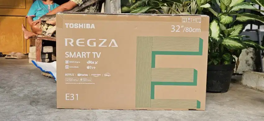Snart tv Toshiba 32in BARU bisa YouTube dan Netflix