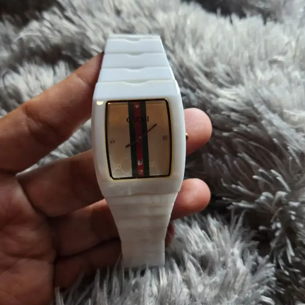 Jam tangan guci ceramic