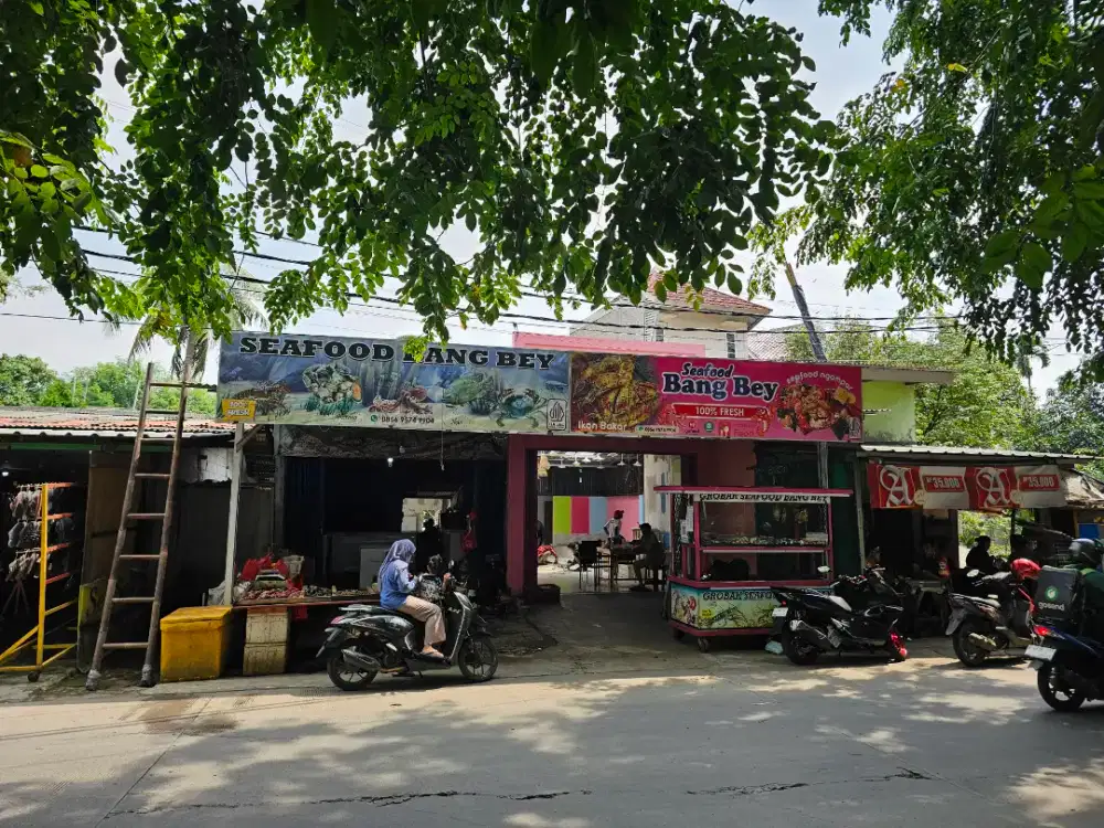 LOWONGAN WAITERS,KASIR, CREW, KOKI