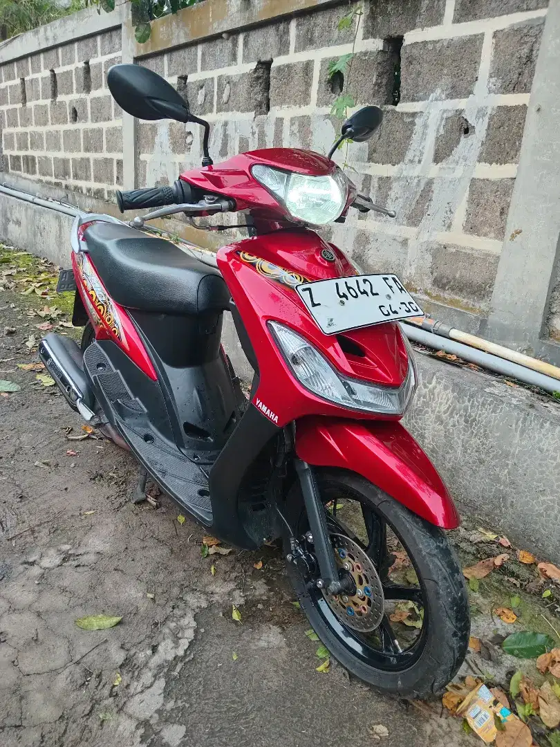 Mio Smile 2011 Merah Maroon