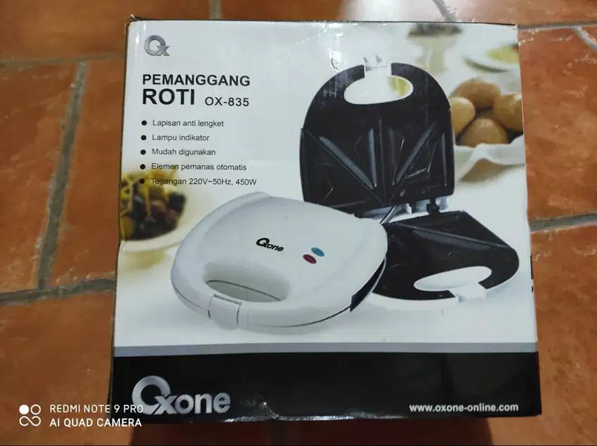 Pemanggang Roti Oxene OX -835