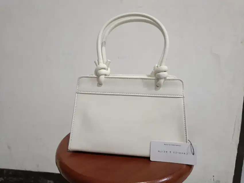 Charles & Keith Bag Wanita