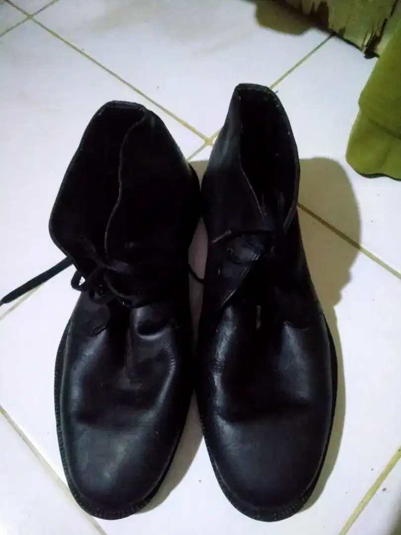 Sepatu Pdh satpam dll, ukuran 42 harga 100 ribu