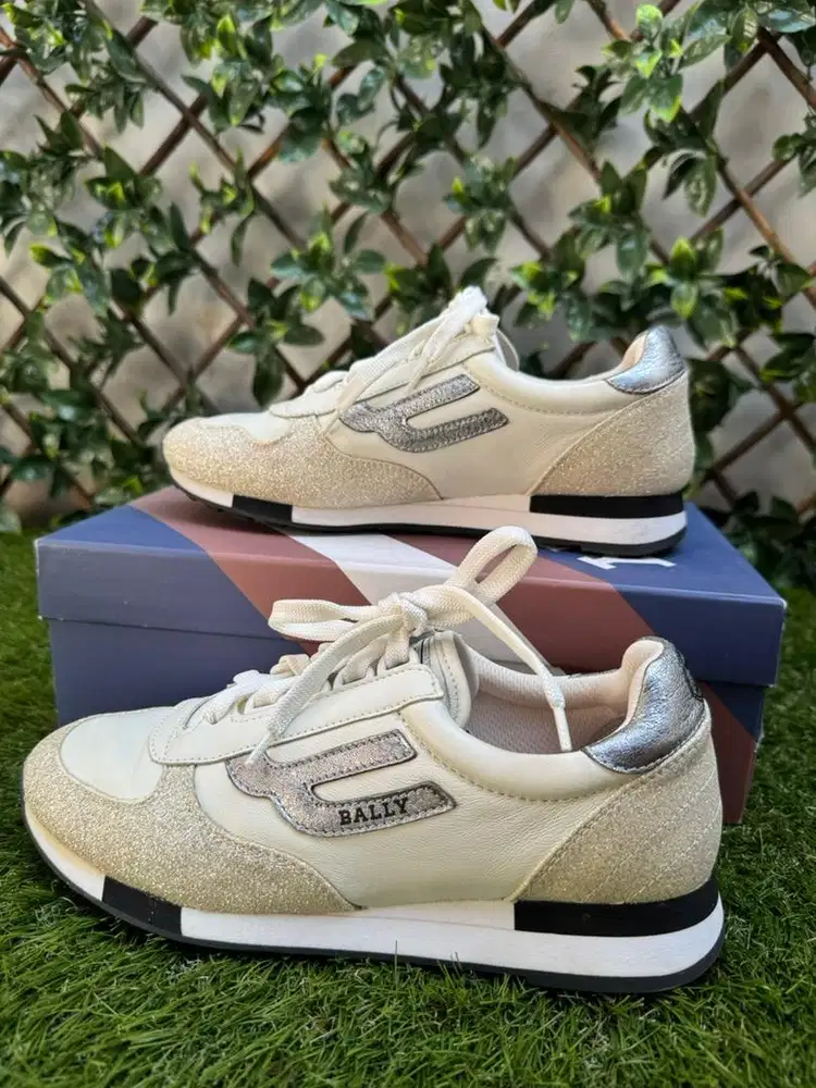 Bally Ladies Gavinia Glitter – Ukuran 37.5 (insole 23,5 cm)