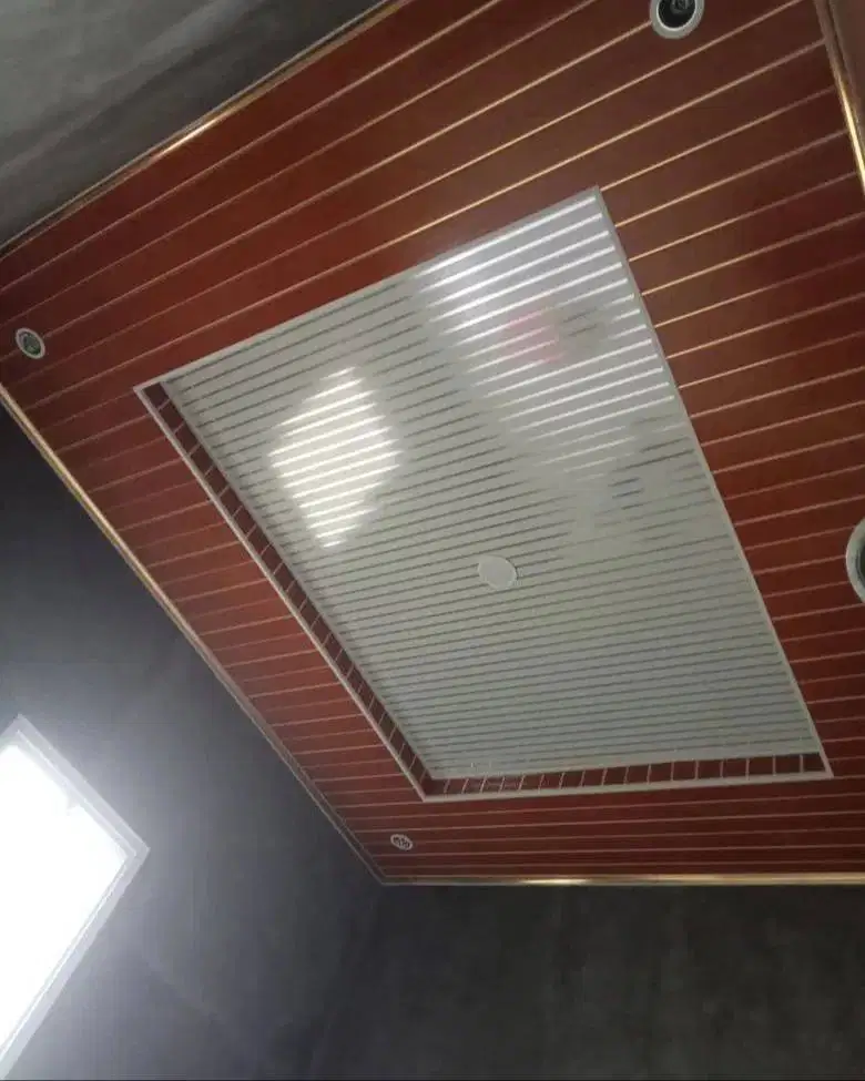 Jasa Tukang Pasang Plafon Partisi Wall Moulding Sekat PVC GRC Gypsum