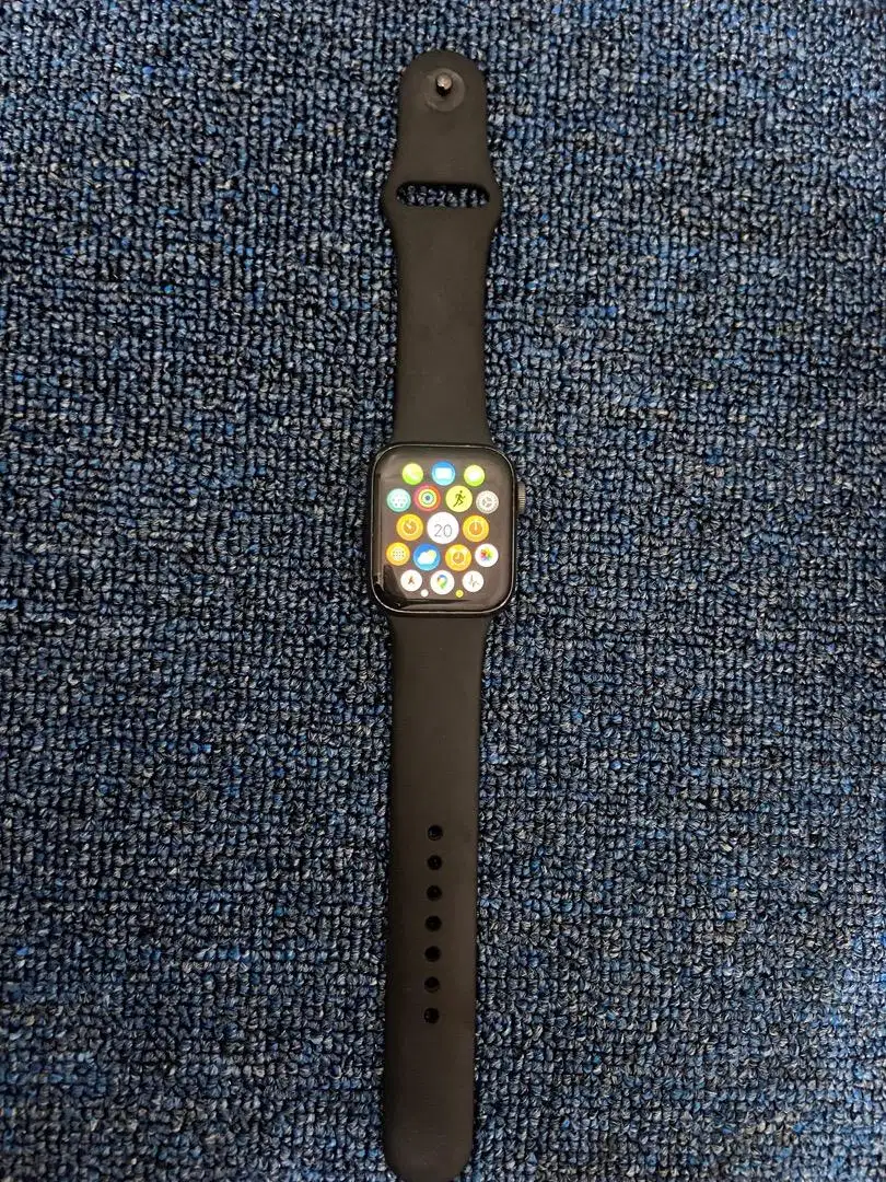 Apple watch 5th series normal lengkap