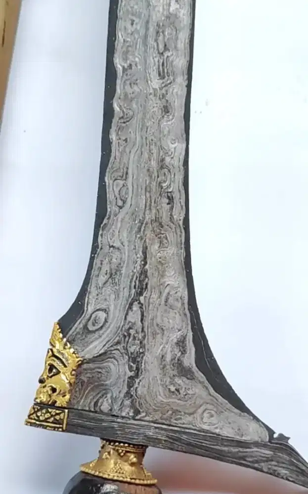 Pusaka sepuh otentik langka antik kuno keris k.kyai Jalak TilamSari HB