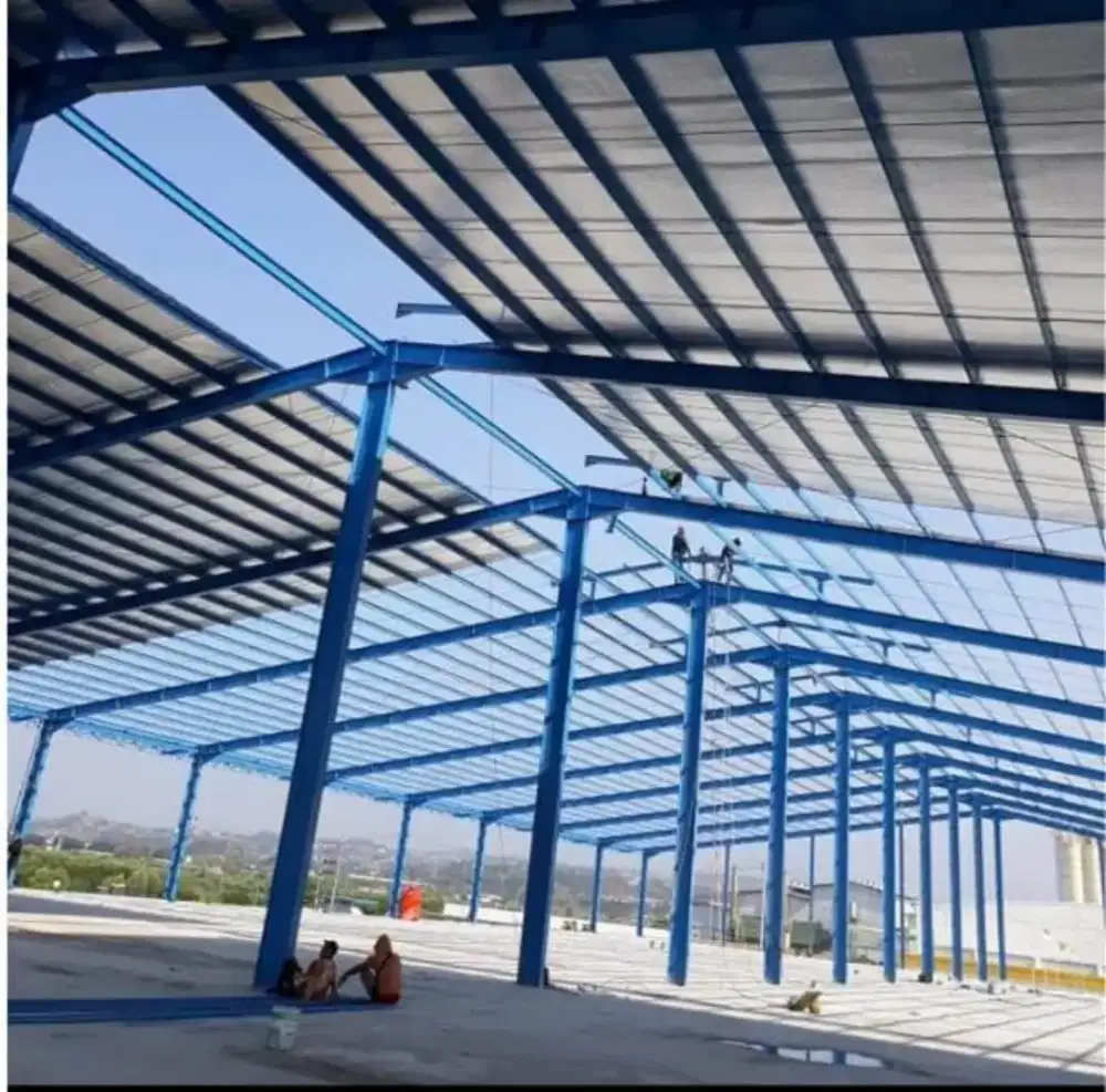 baja WF untuk lapangan badminton dan baja ringan untuk gudang