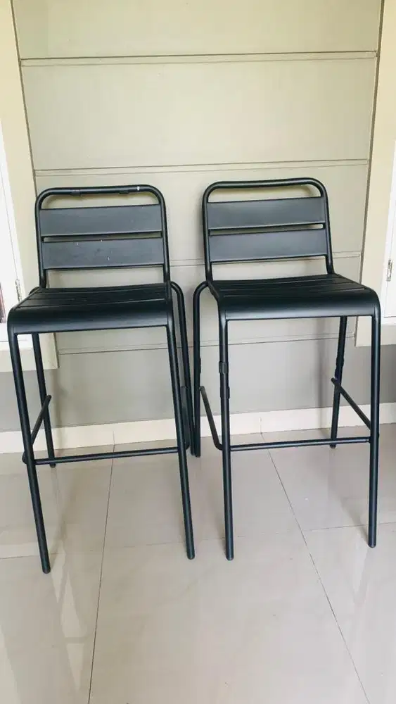 DiJuaL saja Kursi Minibar Besi