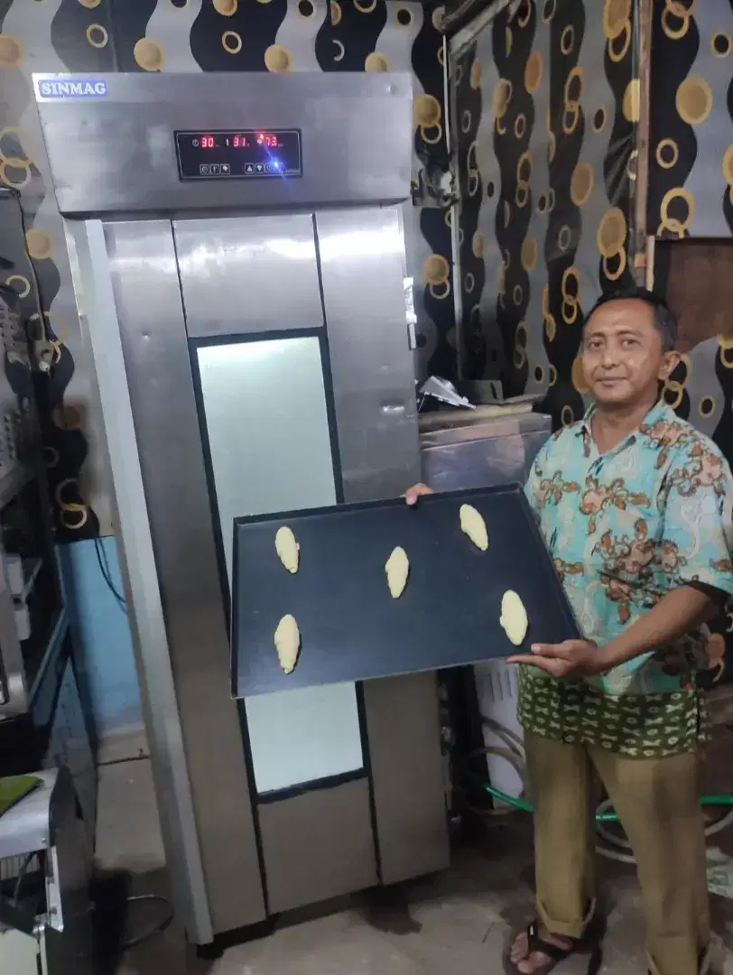 Mesin proofer roti isi 40 tray tipe SM-40SP merk Sinmag Taiwan