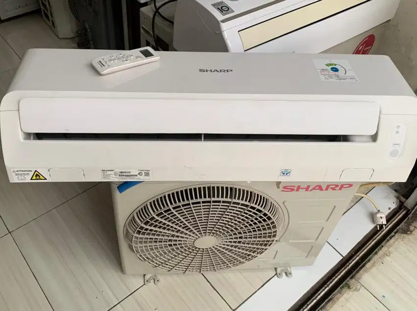AC sharp 1 PK 2023 ples pasang