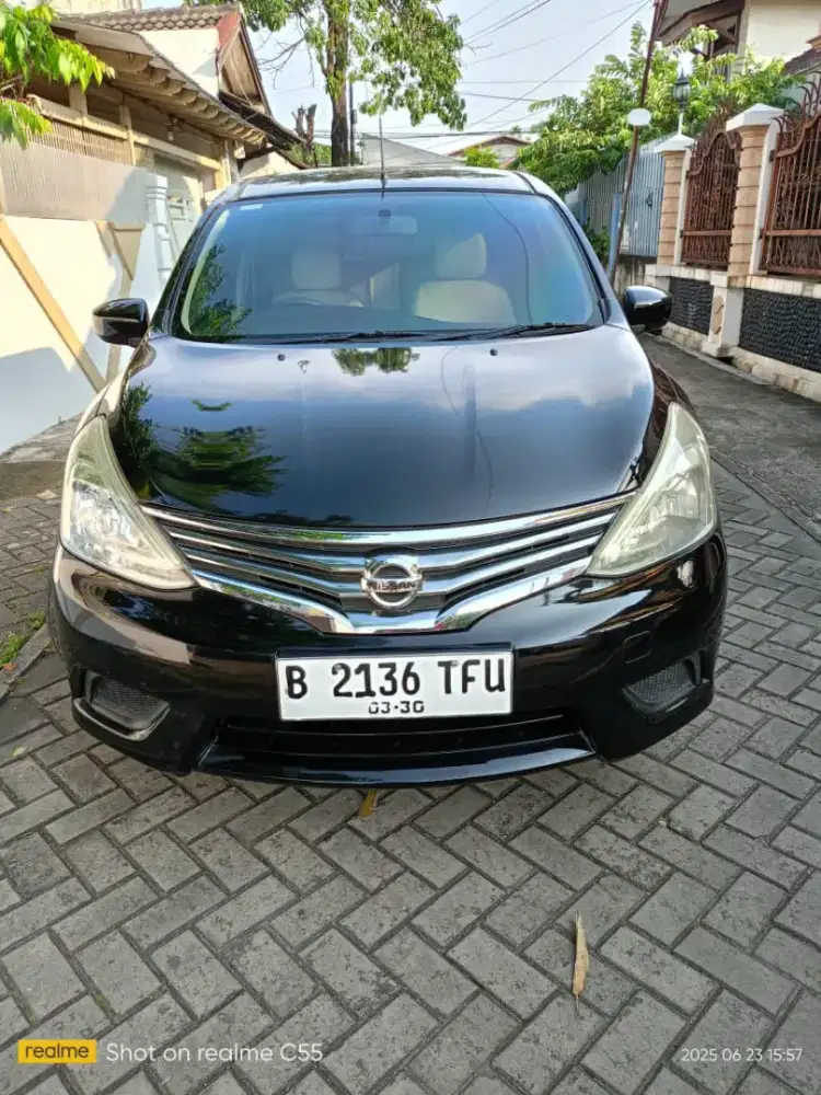 Nissan Grand Livina Type SV 1.5 Matic Thn 2016