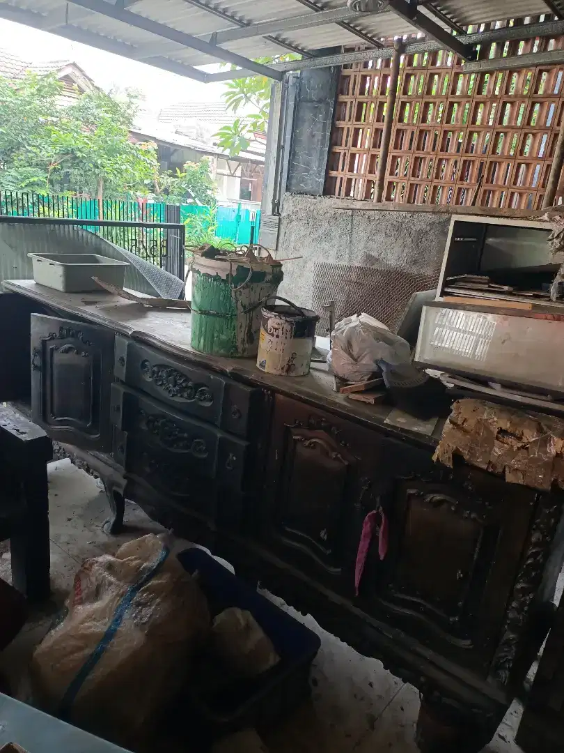 Buffet Jati Tua berat banget