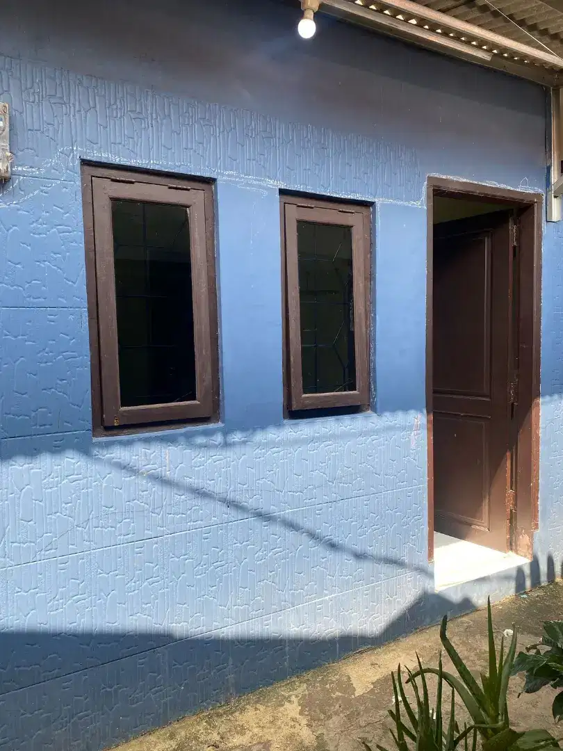Di jual 1 rumah kontrakan 3 petak