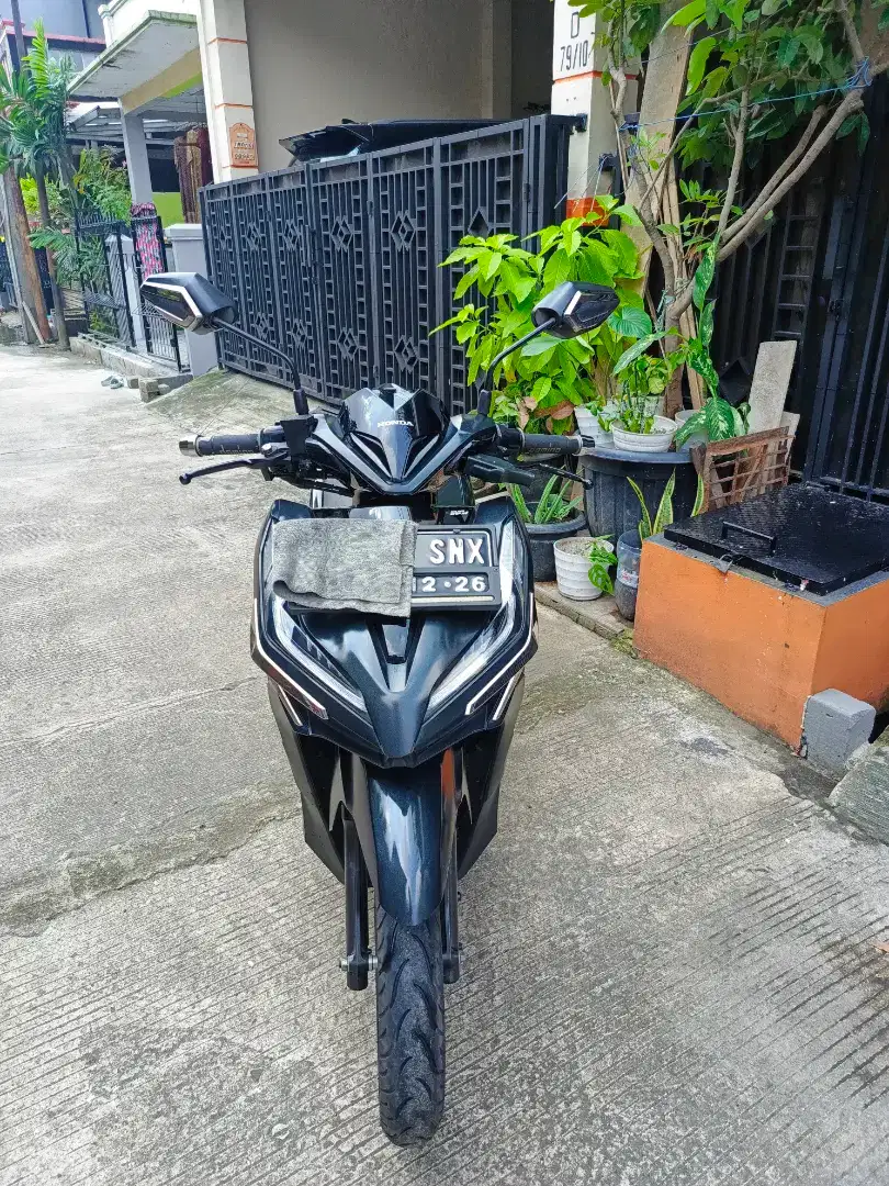 Dijual honda vario 125 cbs iss tahun 2021