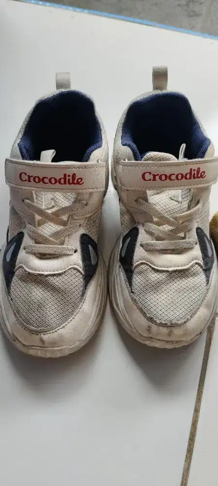 Sepatu putih crocodile anak bundling hommy ped