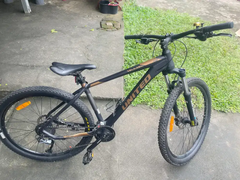 Sepeda MTB United 27.5