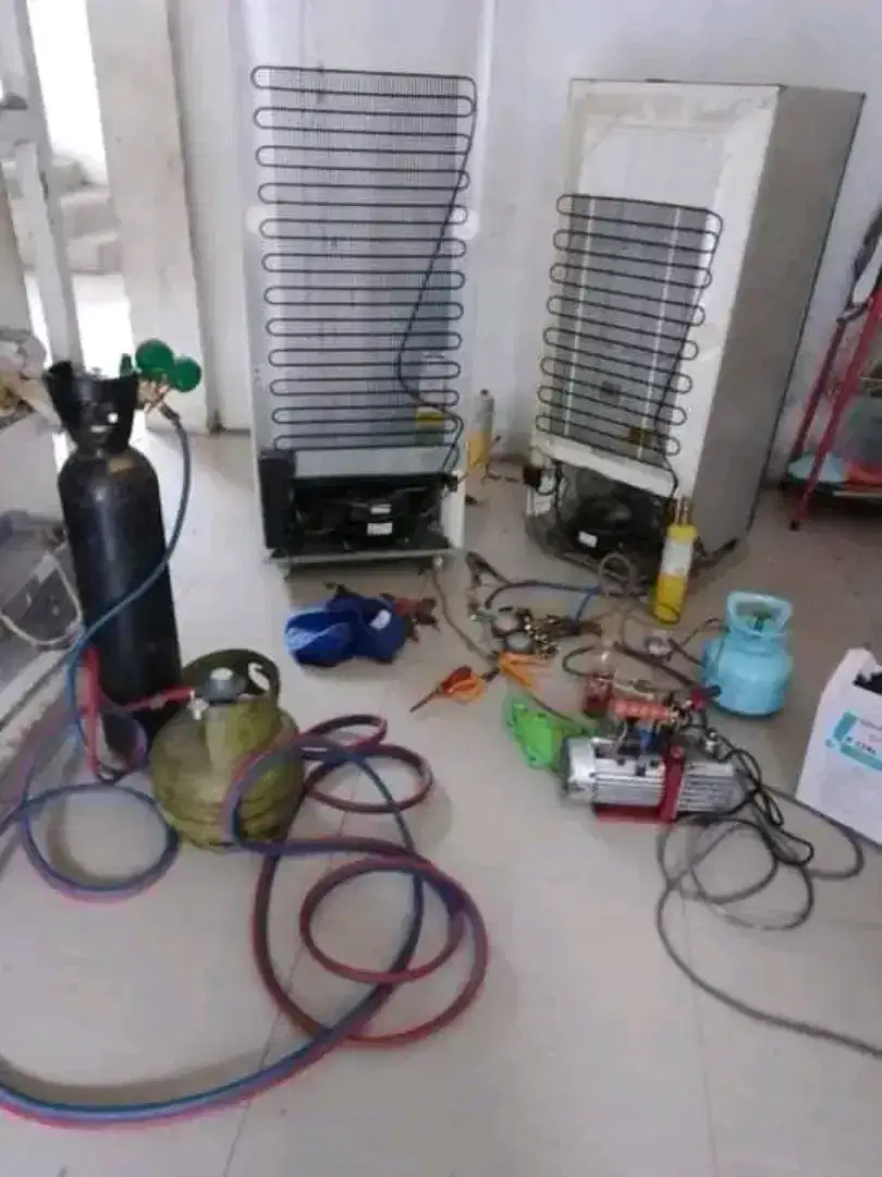 Jasa service ac, kulkas, mesin cuci, pompa air, dan bongkar pasang ac