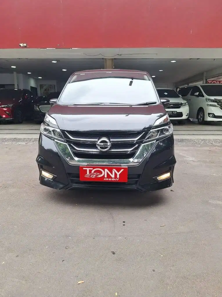 Nissan Serena HWS 2.0 AT 2022 Hitam