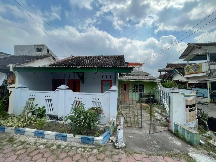 RUMAH DIJUAL CEPAT | LOKASI PERUMAHAN DALAM KOTA LUMAJANG