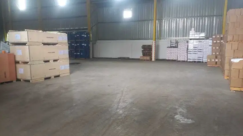 Gudang Central cakung ukuran besar siap pakai