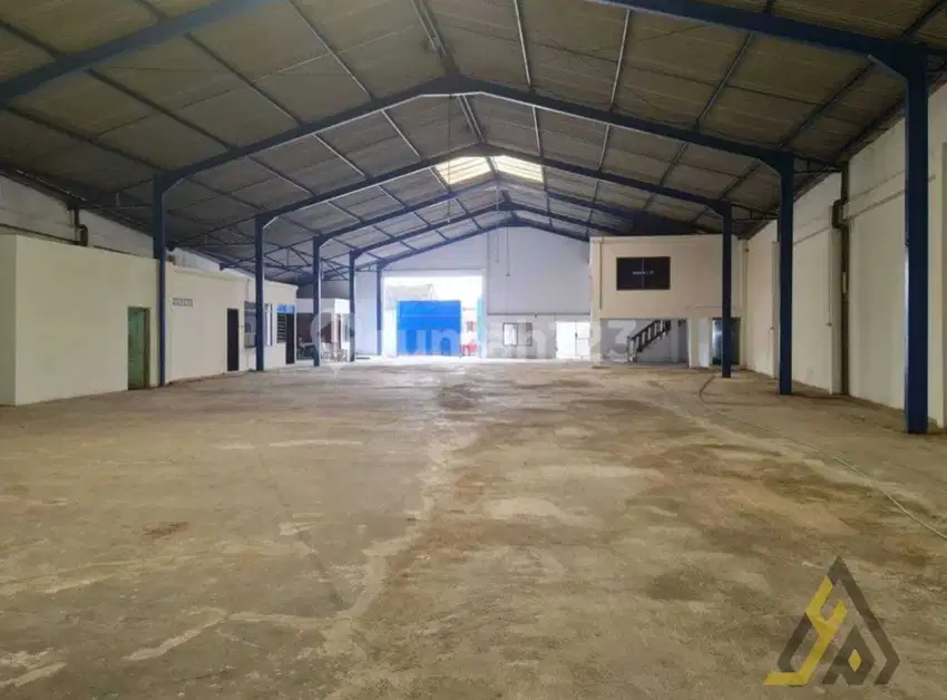 Gudang Luas 3200 m² Siap Pakai di Kartasura – Lokasi Emas,