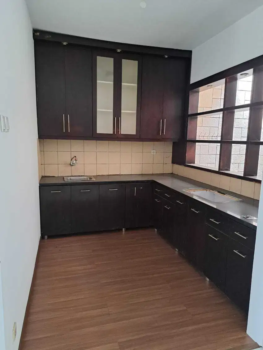 Rumah 3 kamar tidur kota baru parahyangan tatar banyak sumba