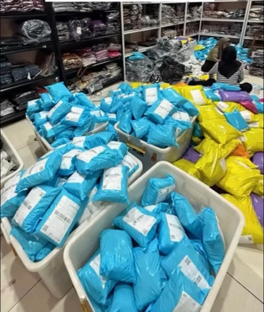 LOWANGAN KERJA ADMIN ONLINE SHOP