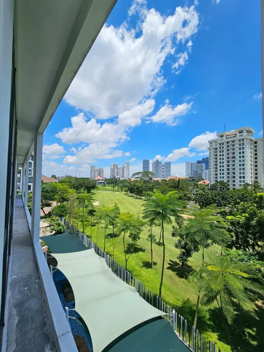 Kondominium Apartment The Rosebay View Golf Graha Family Surabaya