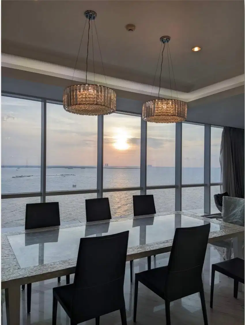 Dijual Apartemen Regatta Pantai Mutiara jakarta Utara