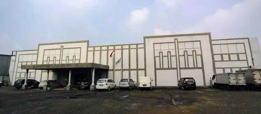 Di Jual cepat ex Pabrik Konveksi pinggir jalan raya karawaci Tangerang