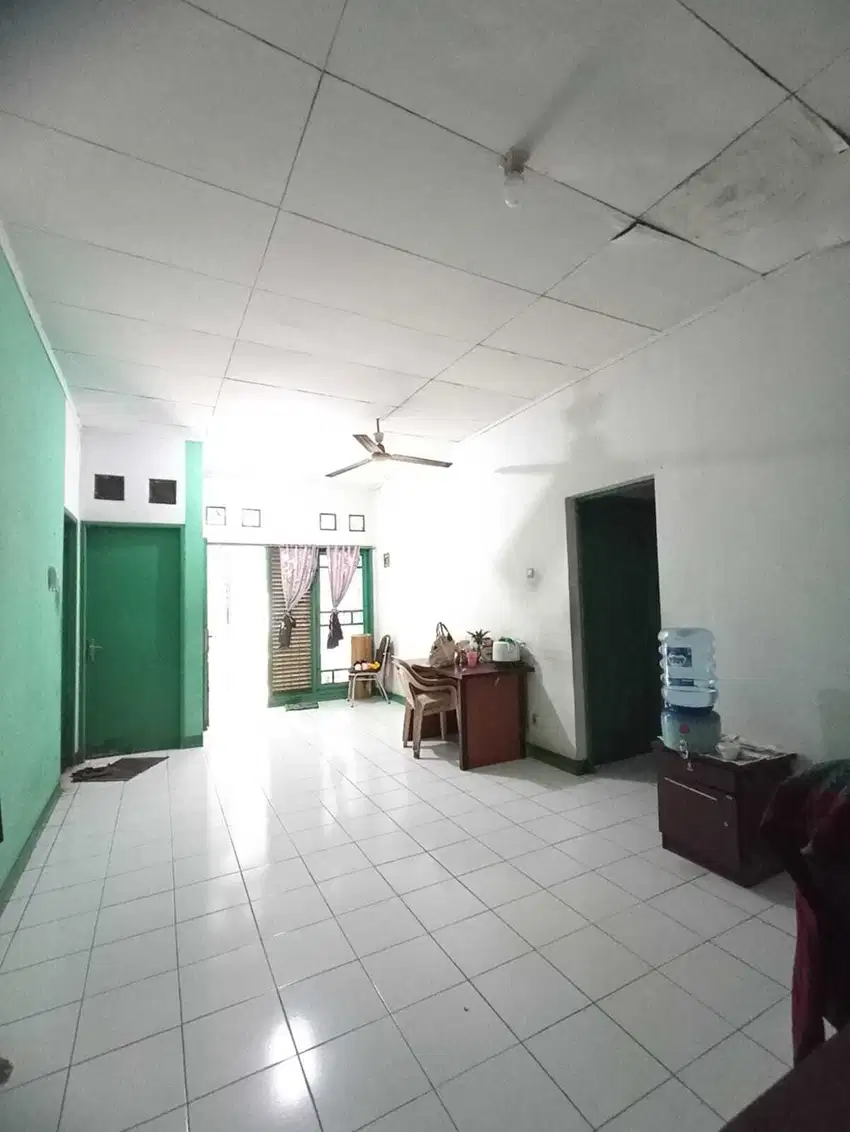 Dijual Rumah Tua Sektor 1-2 Griya Loka BSD