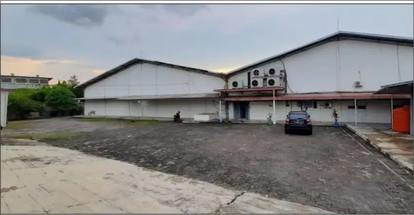 DIJUAL GUDANG LOKASI STRATEGIS SIAP PAKAI DI KAPUK JAKARTA BARAT