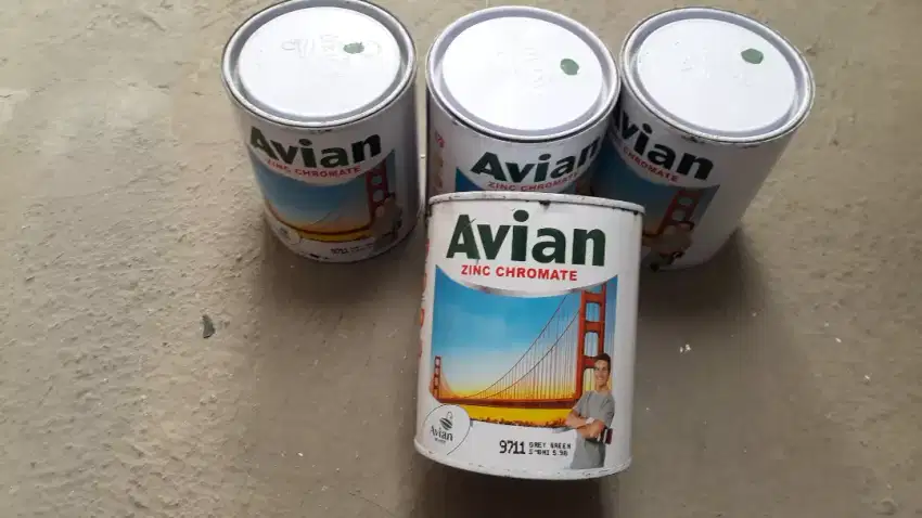 Cat Avian 9711 Grey Green Zonc Chromate